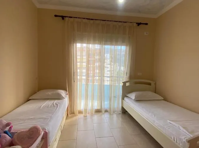 Marina House Апартаменты