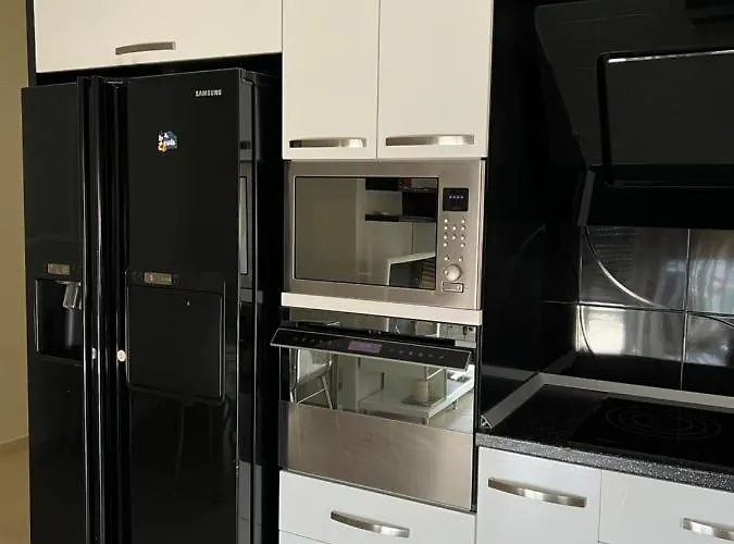 Апартаменты Marina House