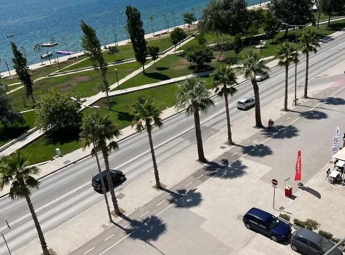 Апартаменты Marina House Влёра